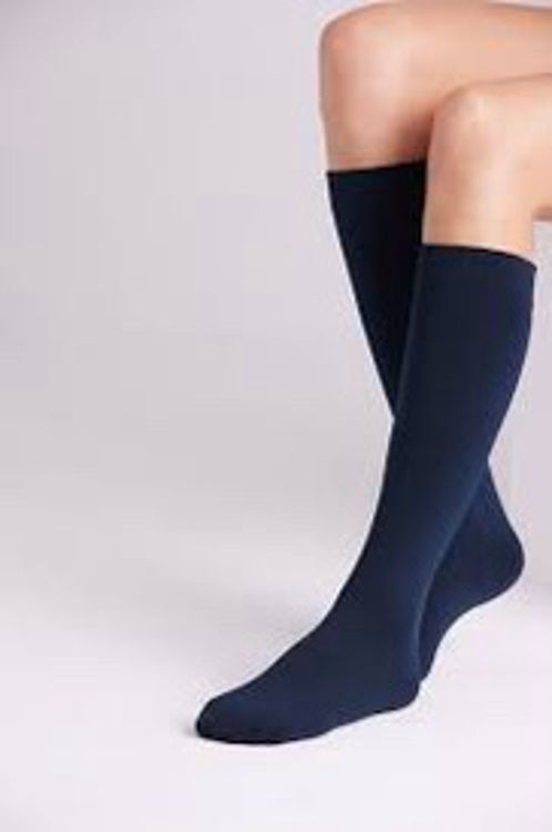 Picture of 15841- UNISEX ONE SIZE THERMAL KNEE HIGH SOCKS